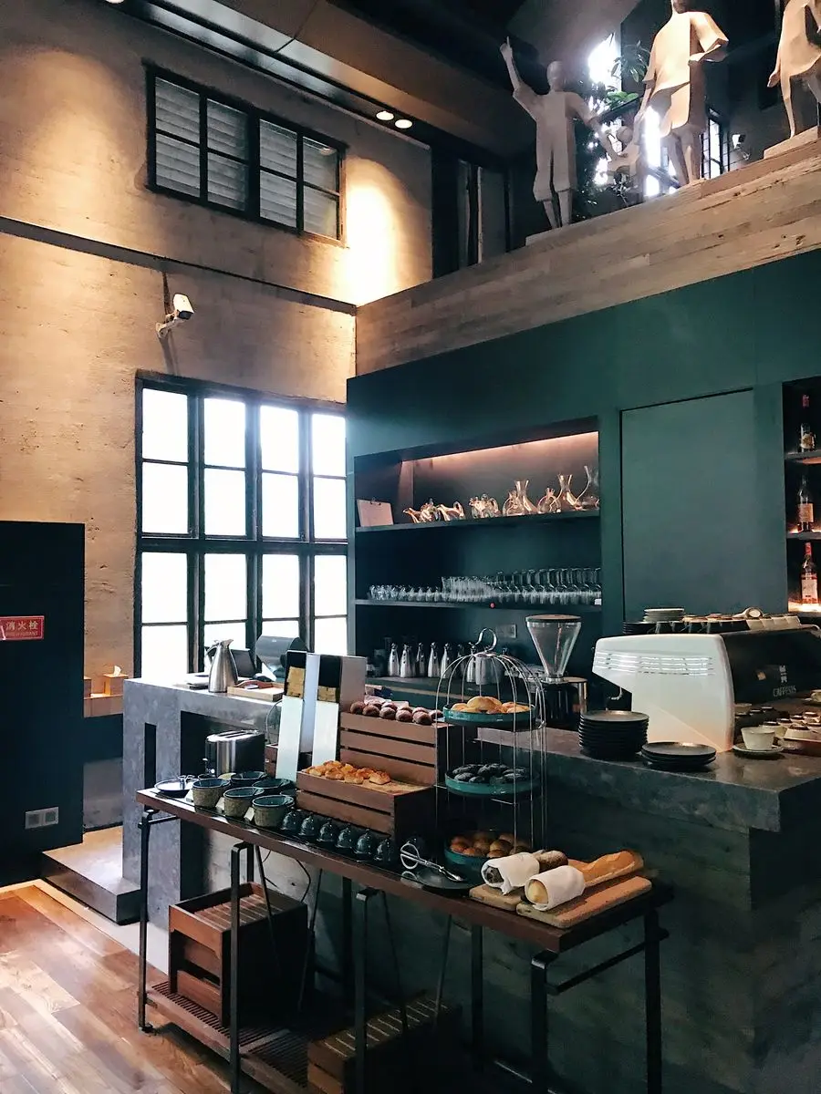 The room, Argyle Lane